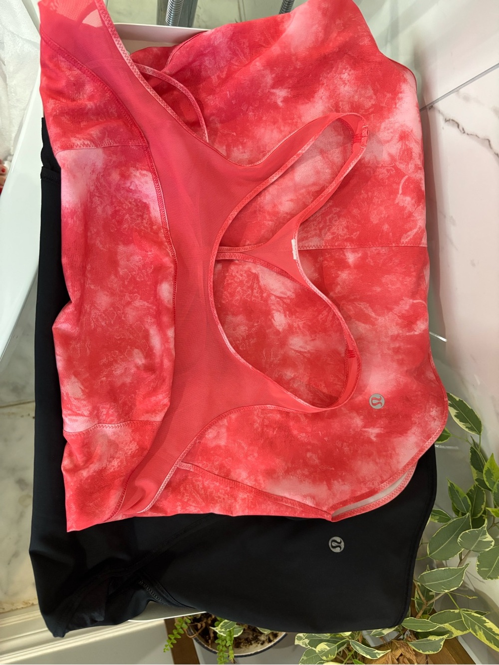 Lululemon Singlet Tank top bundle two items Size 0/XS